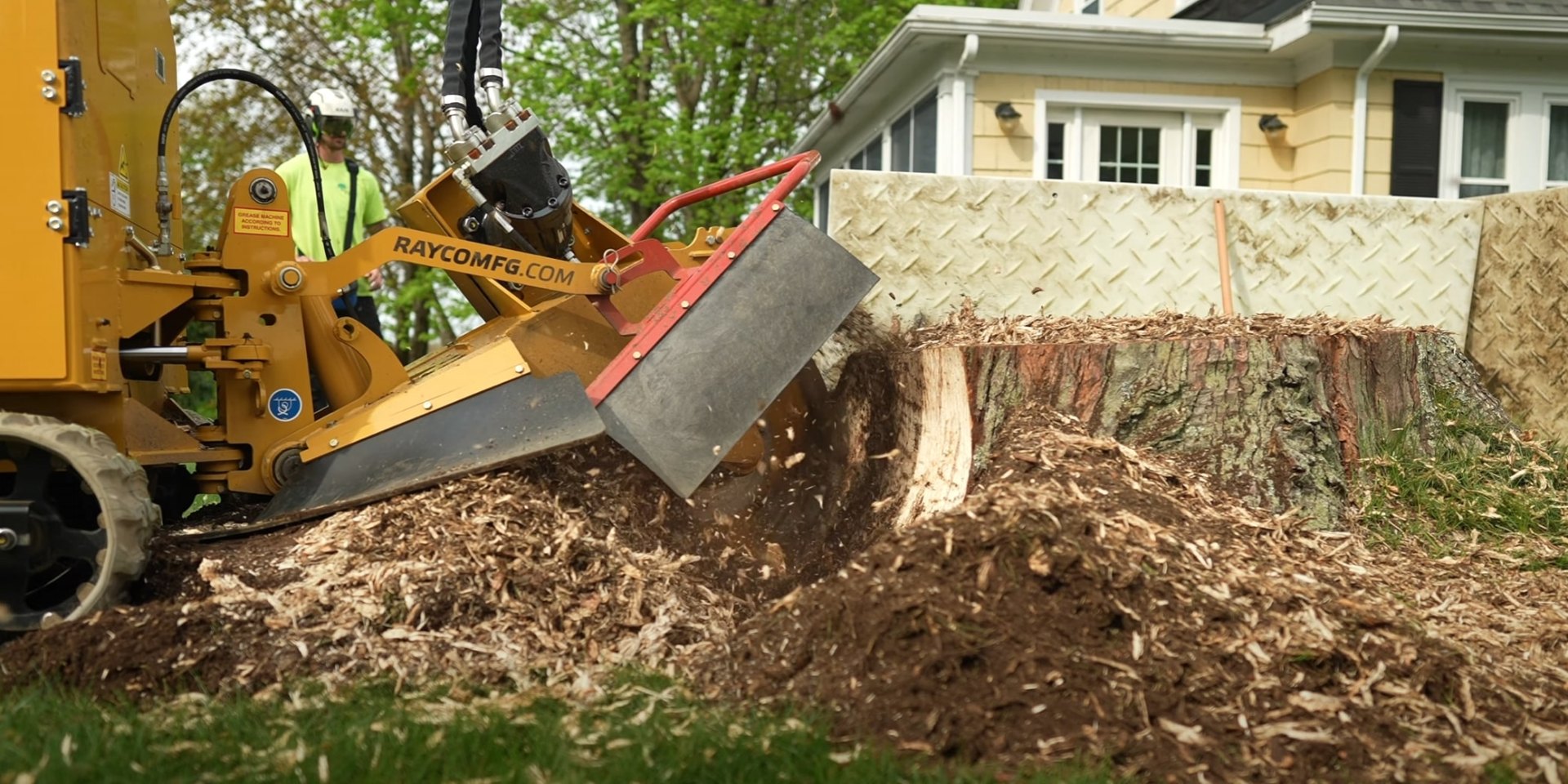 Professional stump grinding service in The Villages FL